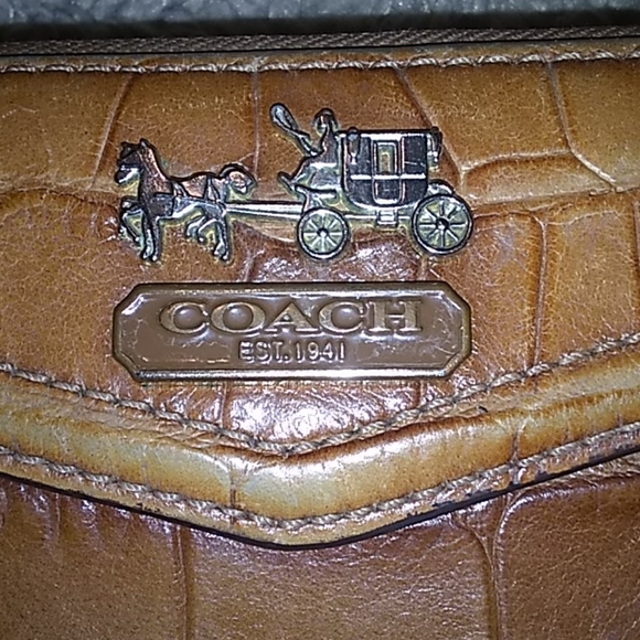 Coach Handbags - VINTAGE Coach Wallet Crocodile Embossed Leather